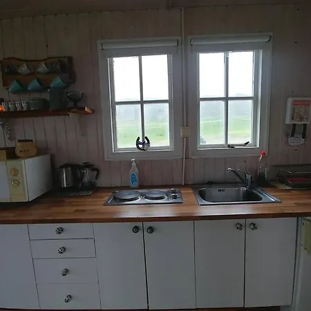 Cosy Cottage-Alfabakki-With Hot Tub Stori-Bakki Exterior photo